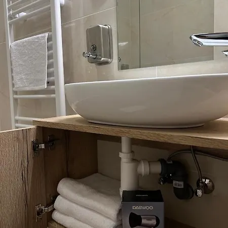 Potôň 2023 Alojamento de Acomodação e Pequeno-almoço Horna Poton